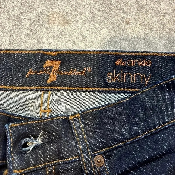 NWOT 7 for All Mankind, The Ankle Skinny.  Size 27. - Picture 12 of 14